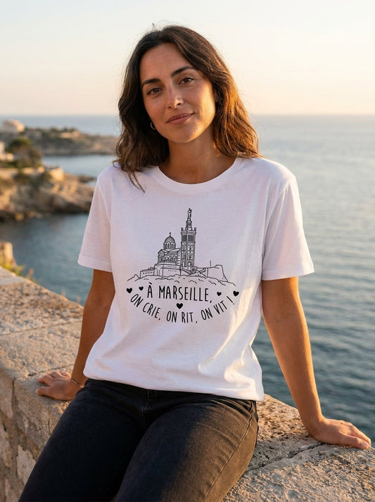 T-Shirt Premium Femme "L'Esprit de Massilia" – Coupe Loose & Design Minimaliste